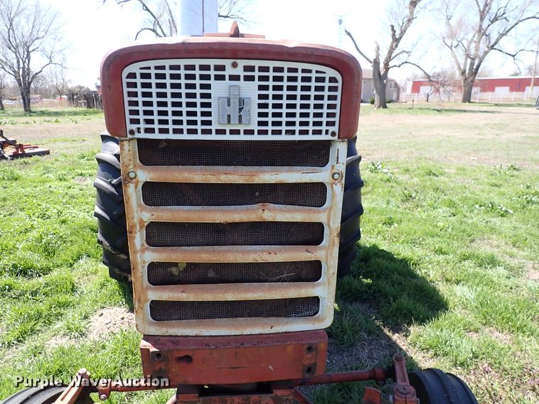 image for item DK4649 Farmall 460  tractor