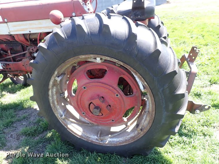 image for item DK4649 Farmall 460  tractor