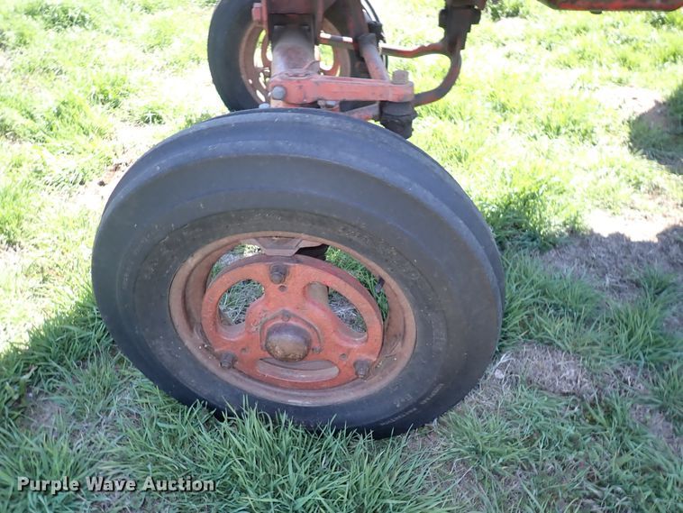 image for item DK4649 Farmall 460  tractor