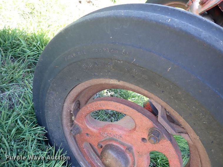 image for item DK4649 Farmall 460  tractor