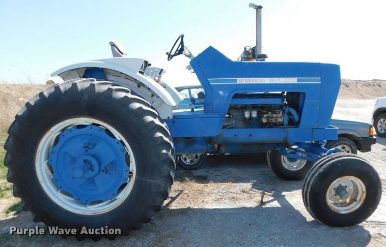 image for item DK8498 Ford 8000  tractor