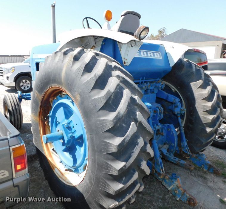 image for item DK8498 Ford 8000  tractor