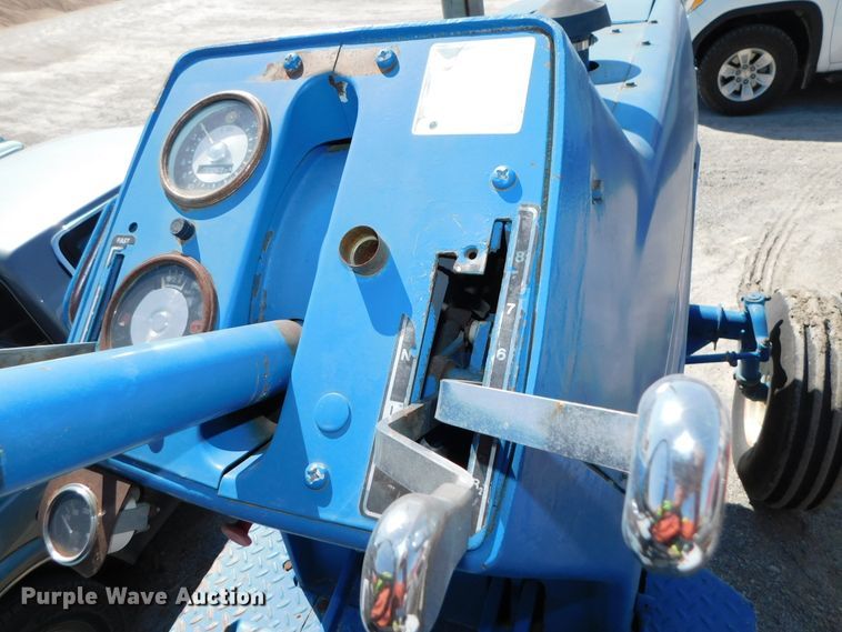 image for item DK8498 Ford 8000  tractor