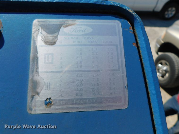 image for item DK8498 Ford 8000  tractor