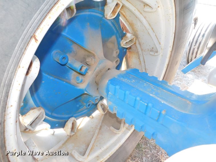 image for item DK8498 Ford 8000  tractor