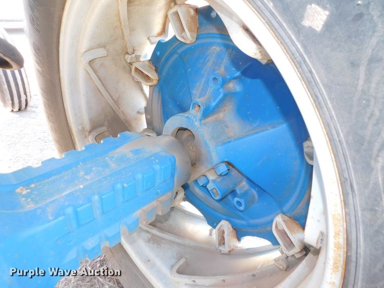 image for item DK8498 Ford 8000  tractor