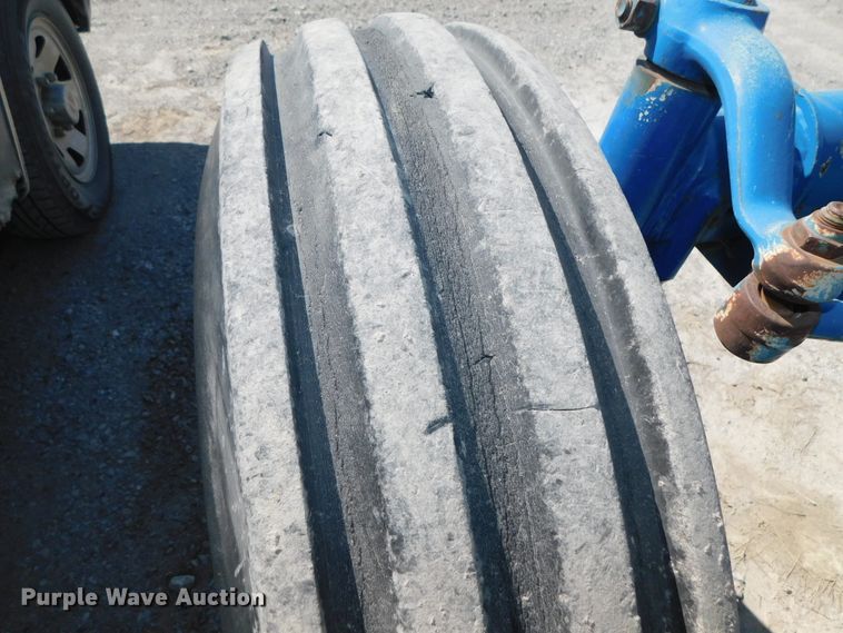 image for item DK8498 Ford 8000  tractor