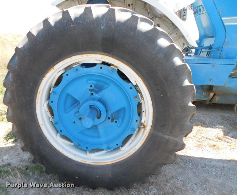 image for item DK8498 Ford 8000  tractor