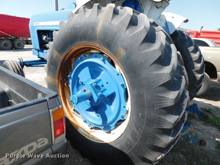 image for item DK8498 Ford 8000  tractor