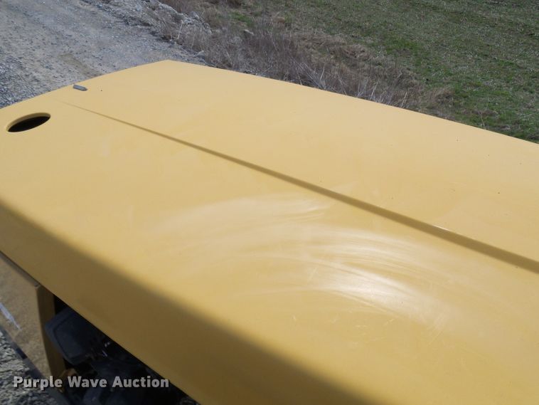 image for item DL0923 1993 Caterpillar Challenger 85C  track tractor