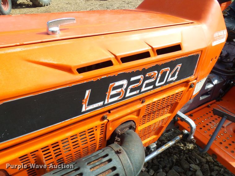 image for item DL0944 Kioti LB2204  tractor