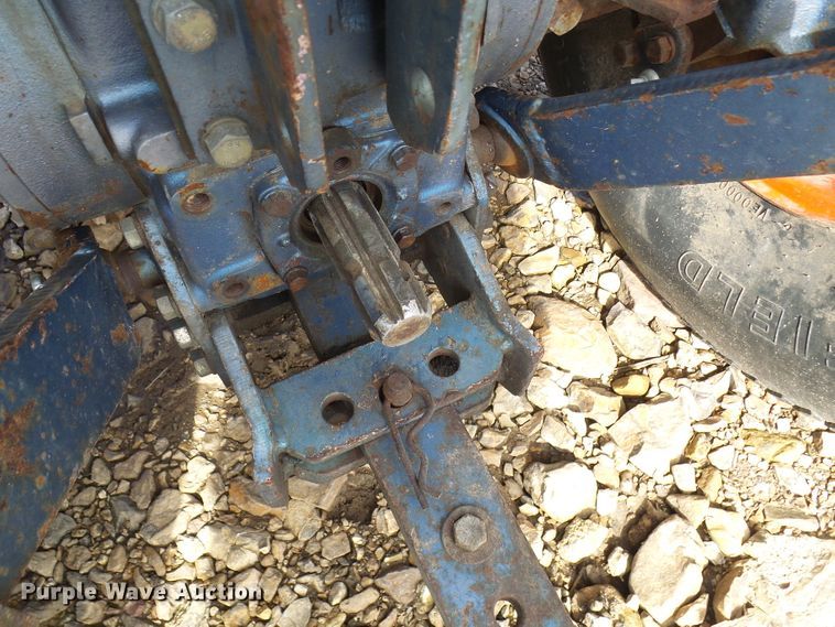 image for item DL0944 Kioti LB2204  tractor