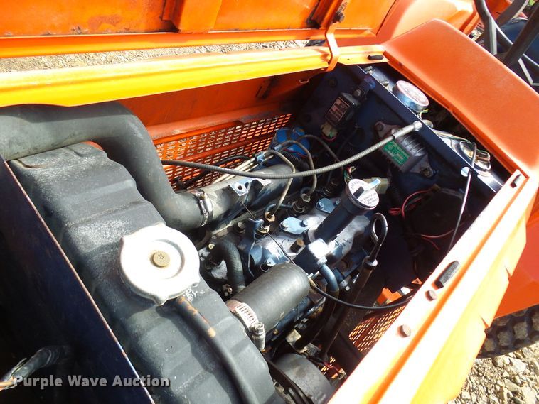 image for item DL0944 Kioti LB2204  tractor