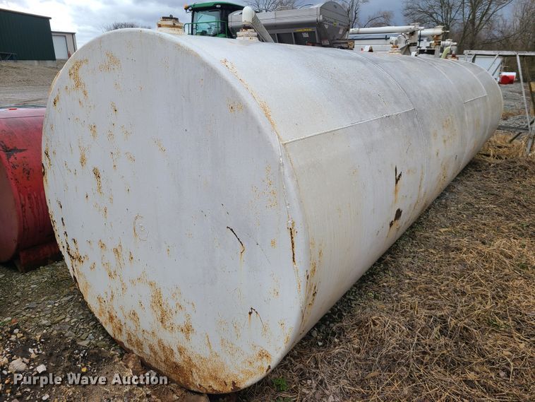 image for item DL8241 Fuel tank