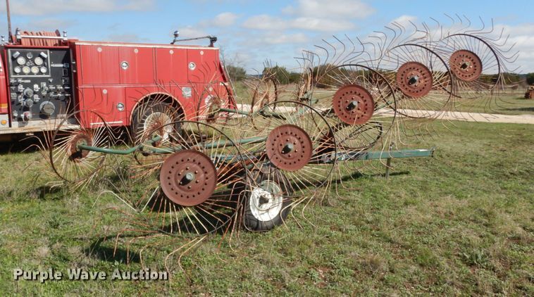 image for item DM2891 Panorama  hay rake