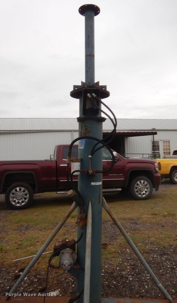 Drover horse walker in Jones, OK Item ET9120 sold Purple Wave