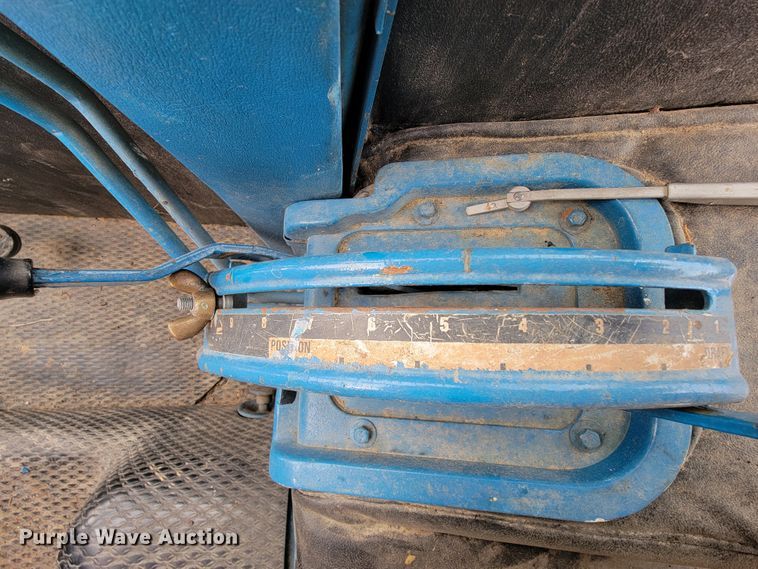 image for item FL9193 Ford 5610  tractor