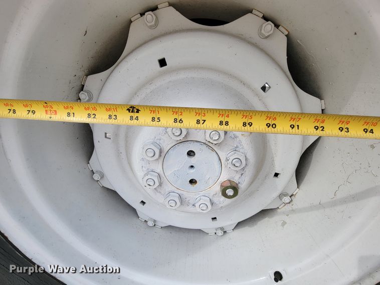 image for item FL9193 Ford 5610  tractor