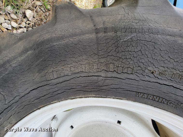 image for item FL9193 Ford 5610  tractor