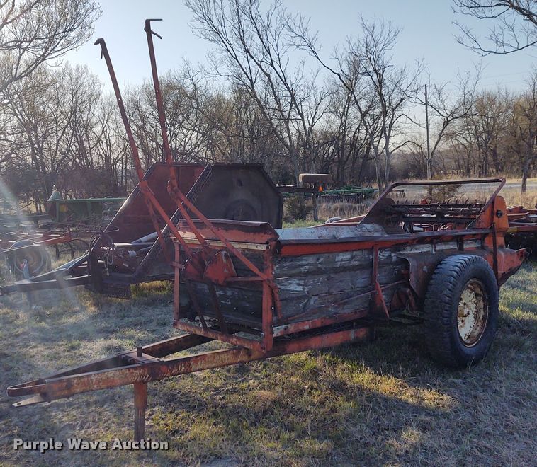 image for item FY9978 Manure spreader