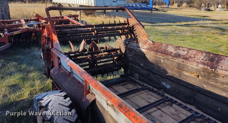 image for item FY9978 Manure spreader