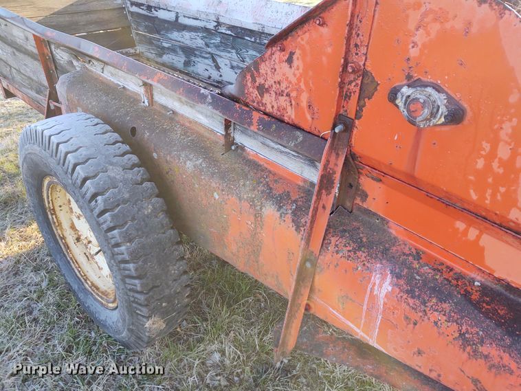 image for item FY9978 Manure spreader