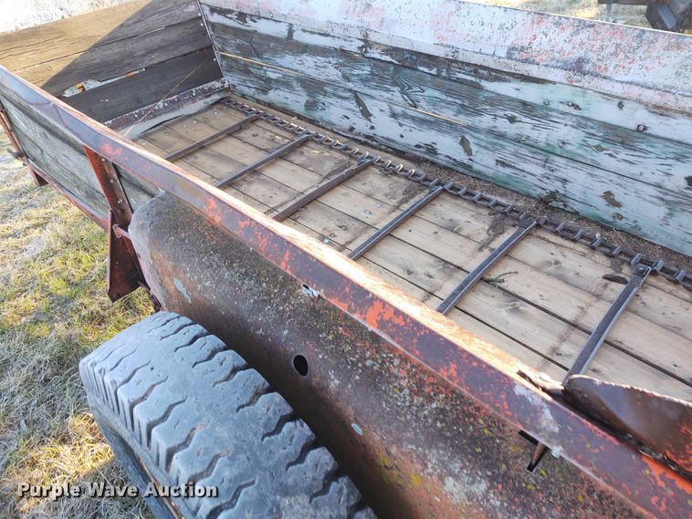 image for item FY9978 Manure spreader
