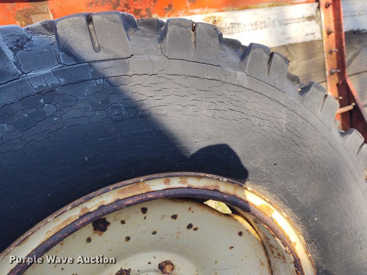 image for item FY9978 Manure spreader