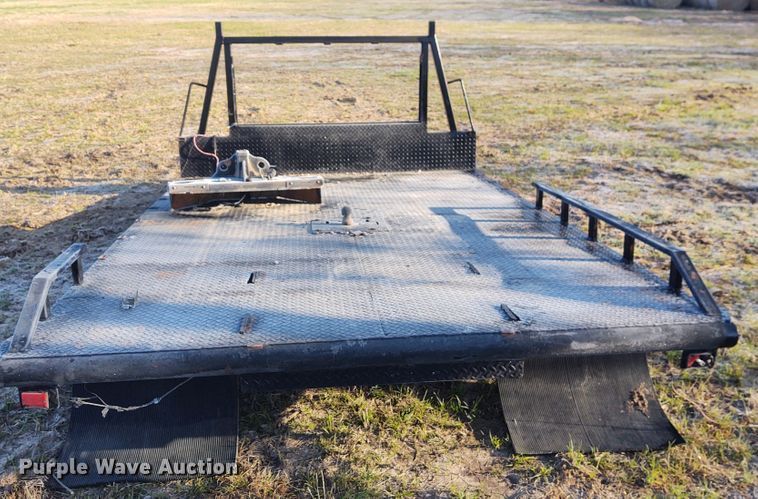 image for item FY9979 Flatbed