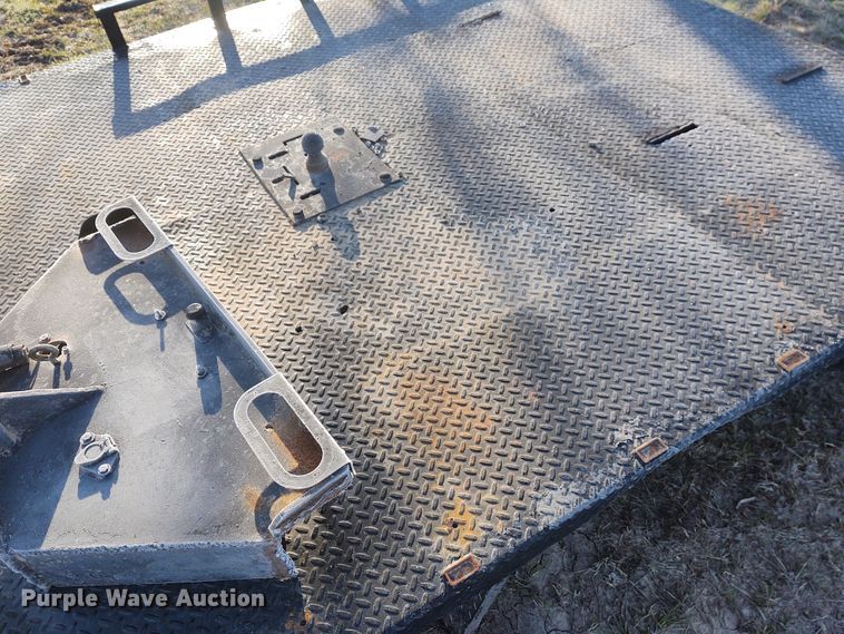 image for item FY9979 Flatbed