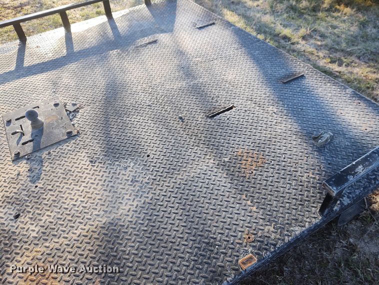 image for item FY9979 Flatbed