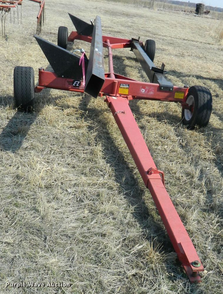 image for item GE9982 E-Z Trail 672 header trailer