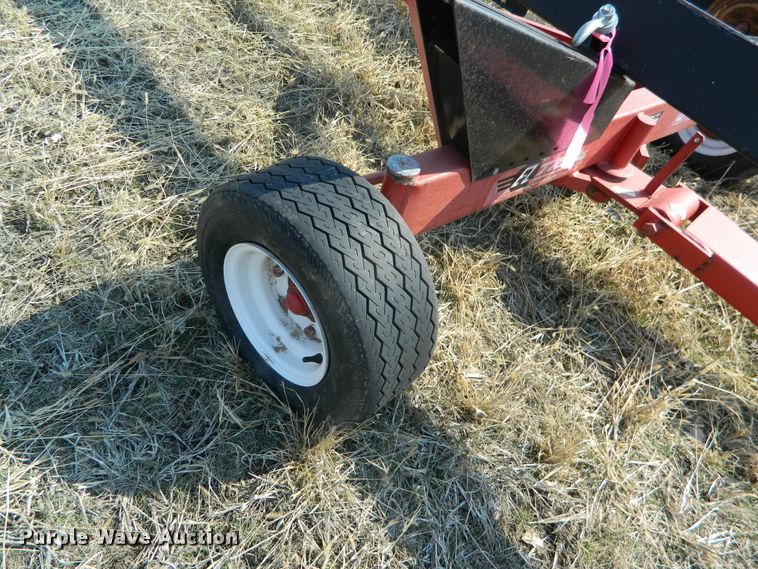 image for item GE9982 E-Z Trail 672 header trailer