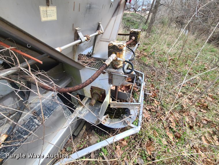 image for item GY9707 Spreader bed