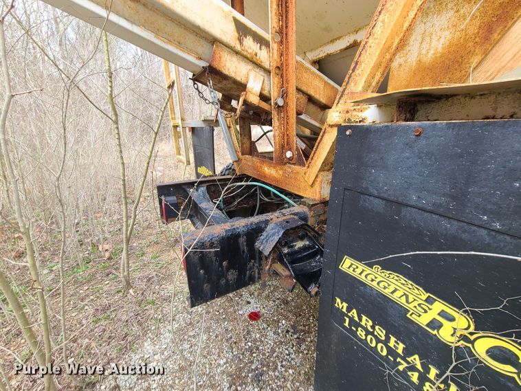 image for item GY9709 1989 Ford F800  fertilizer truck