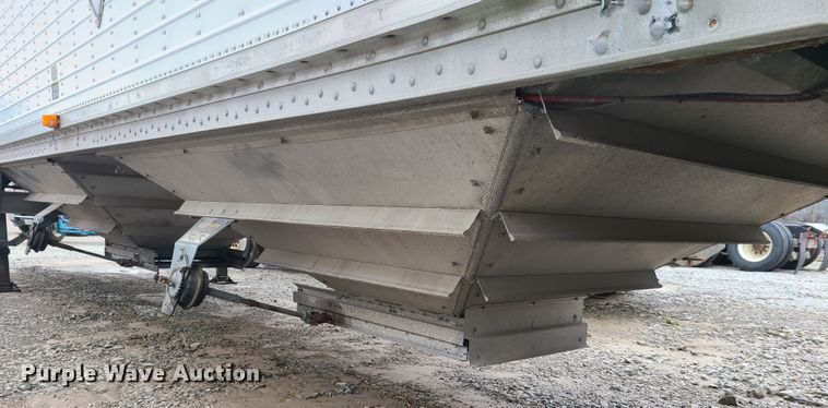 image for item GY9712 Wilson DWH-400  grain trailer
