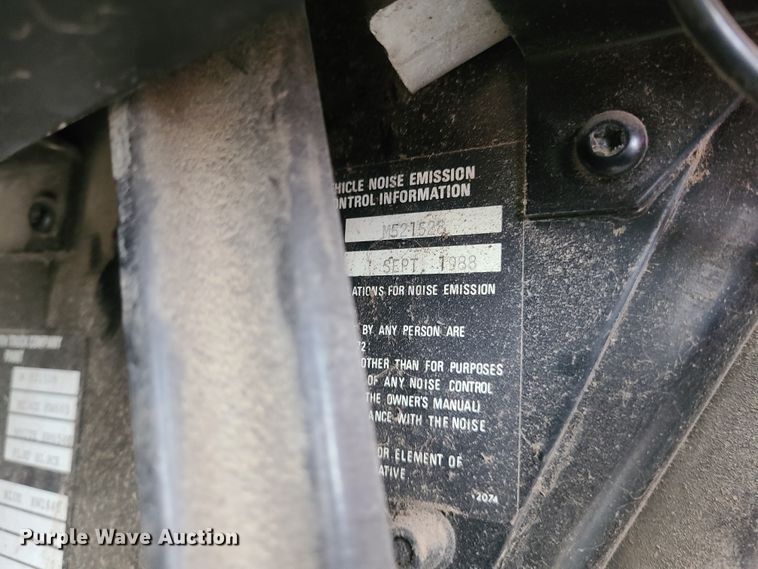 image for item GY9713 1989 Kenworth T600  semi truck