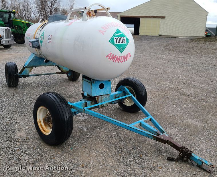 image for item GY9714 NH3 tank