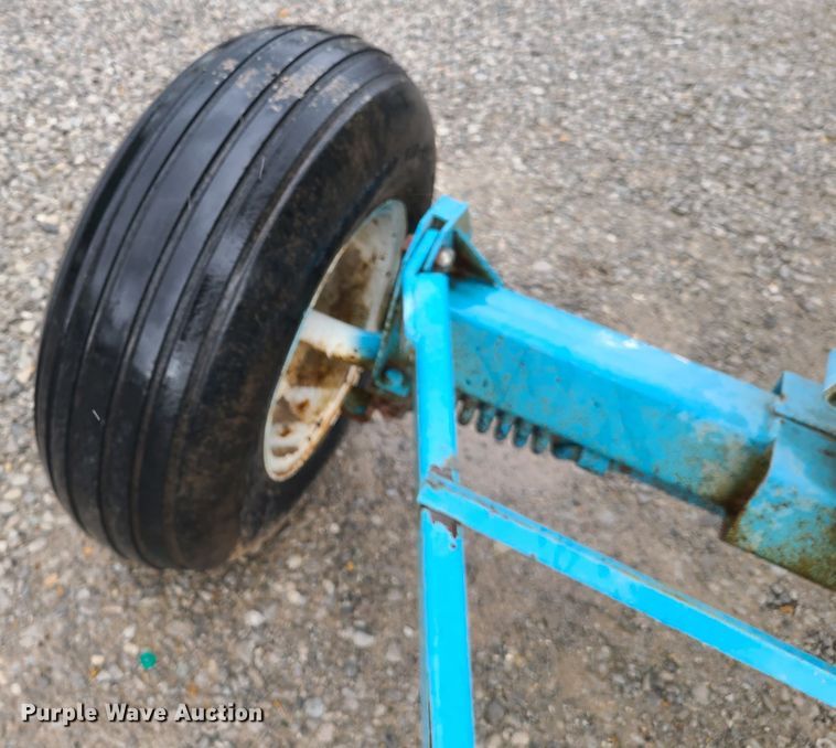 image for item GY9714 NH3 tank