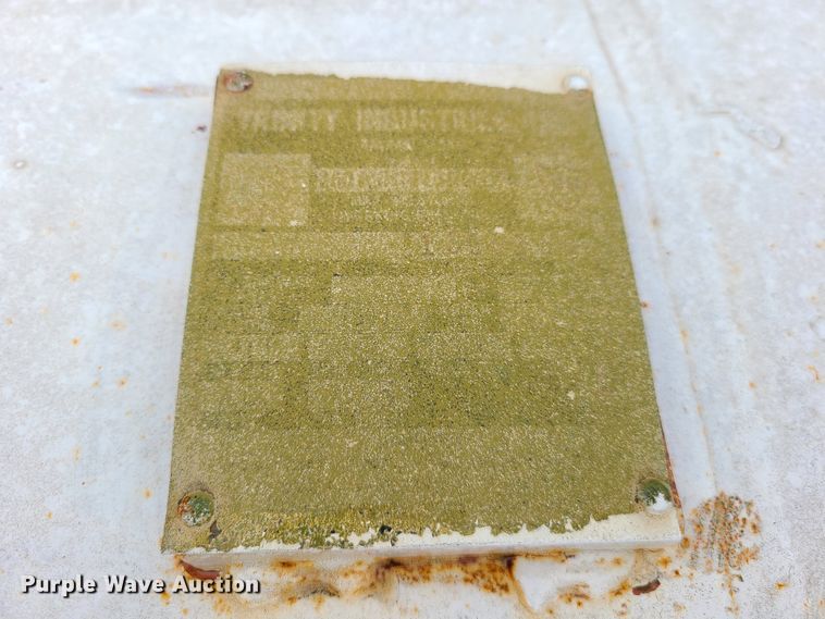 image for item GY9715 NH3 tank