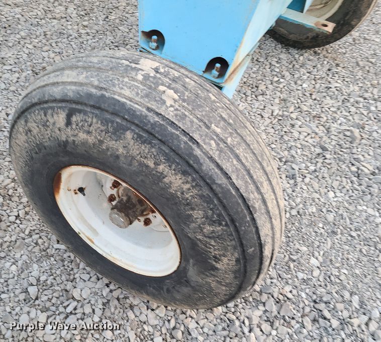 image for item GY9716 NH3 tank