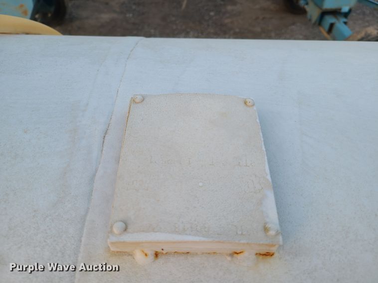 image for item GY9716 NH3 tank