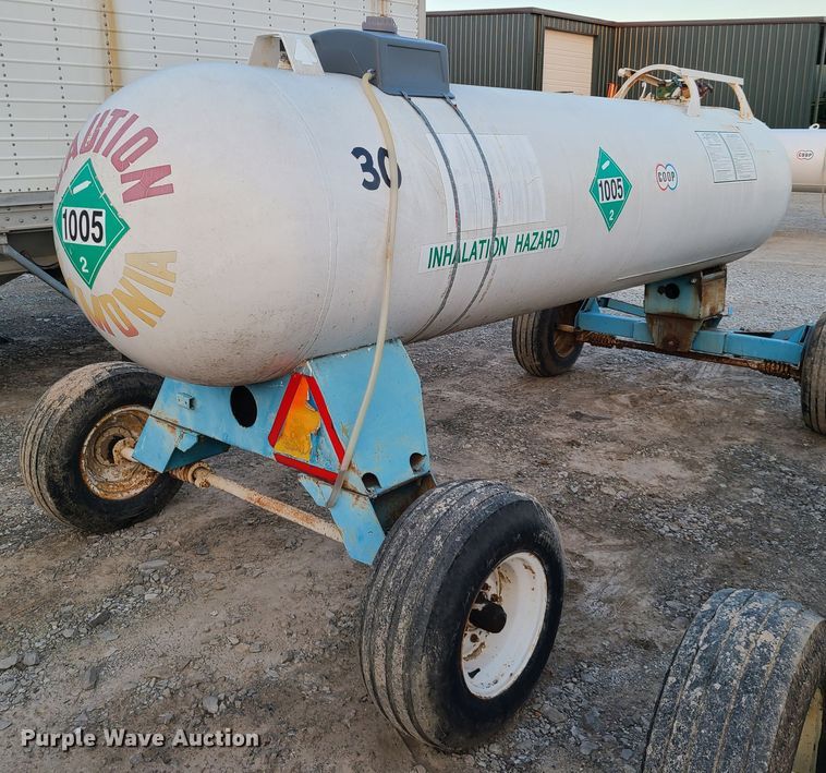 image for item GY9717 NH3 tank