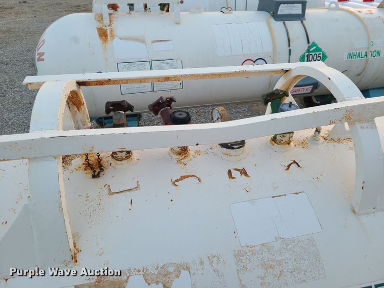 image for item GY9717 NH3 tank