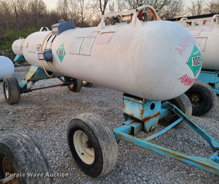 image for item GY9718 NH3 tank