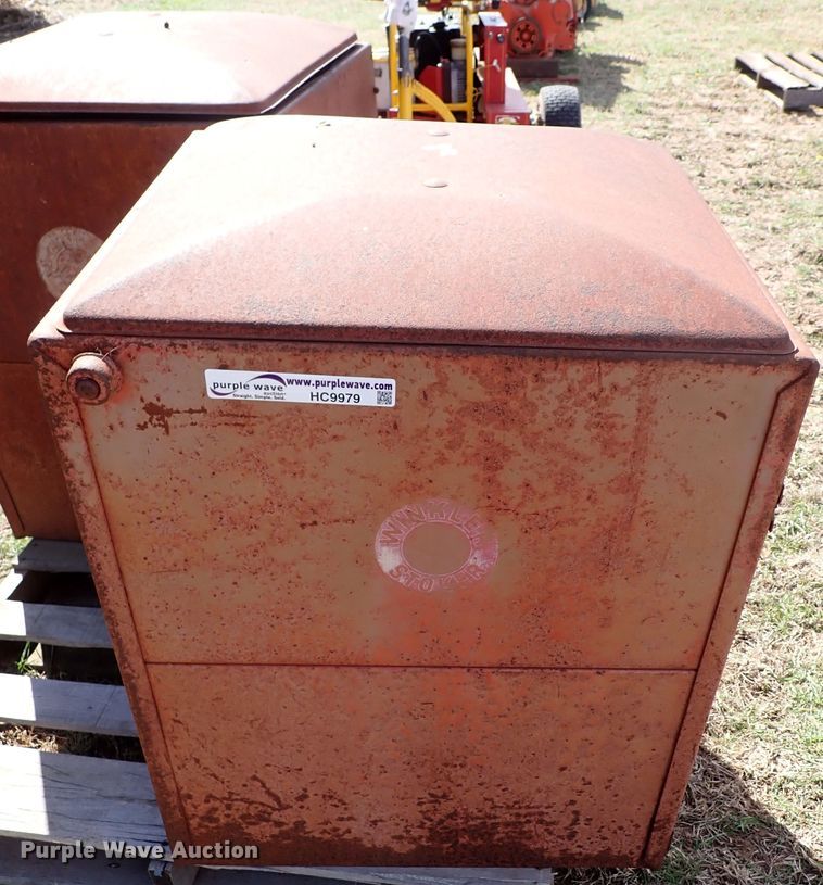 (2) Winkler Stoker steel feed boxes in Hazelton, KS Item HC9979 sold