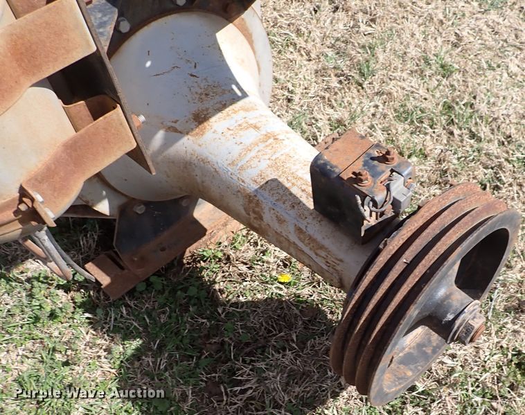 image for item HC9987 Six cylinder diesel engine