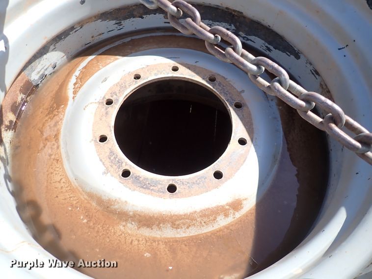 image for item HC9991 (2) 30.5L-32 tires and wheels