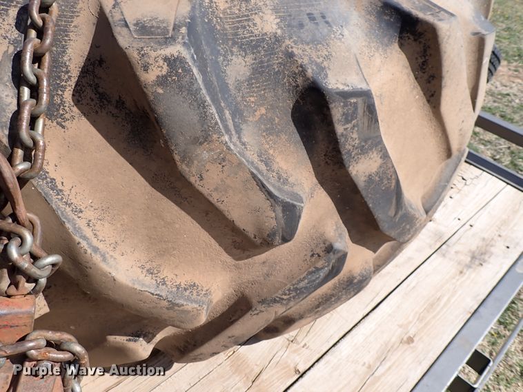 image for item HC9991 (2) 30.5L-32 tires and wheels