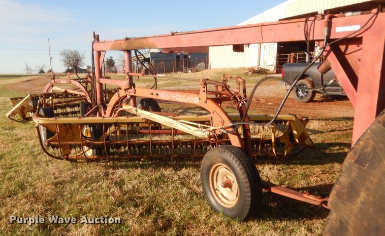 image for item HG9638 (2) New Holland hay rakes